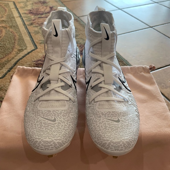 Nike Alpha Huarache NXT Premium Baseball Cleats - Picture 3 of 14